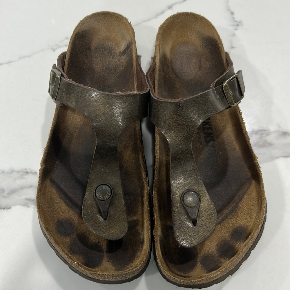 Birkenstock Gizah Women’s Sandals.‎ Size 39
